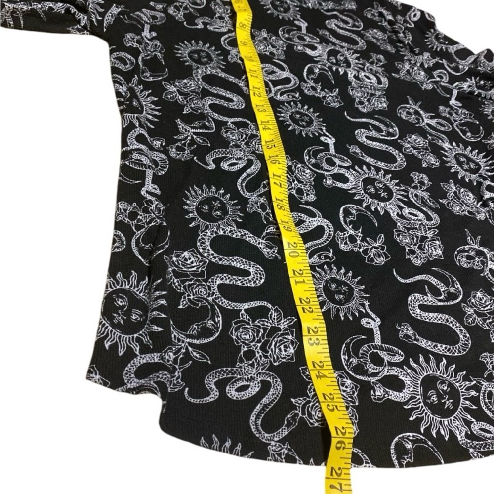 No Boundaries Juniors Long Sleeve Crew Neck Rib Tee Plus Size XXXL-21 Celestial - Picture 7 of 9